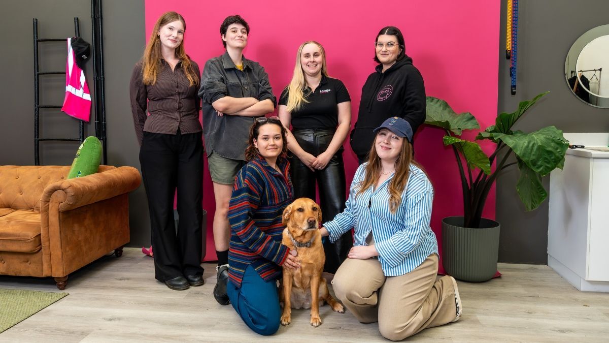 North Lakes VOID Studio offers festive photo shoots