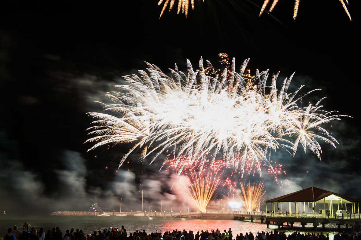 Redcliffe Christmas Twilight Markets coming to town