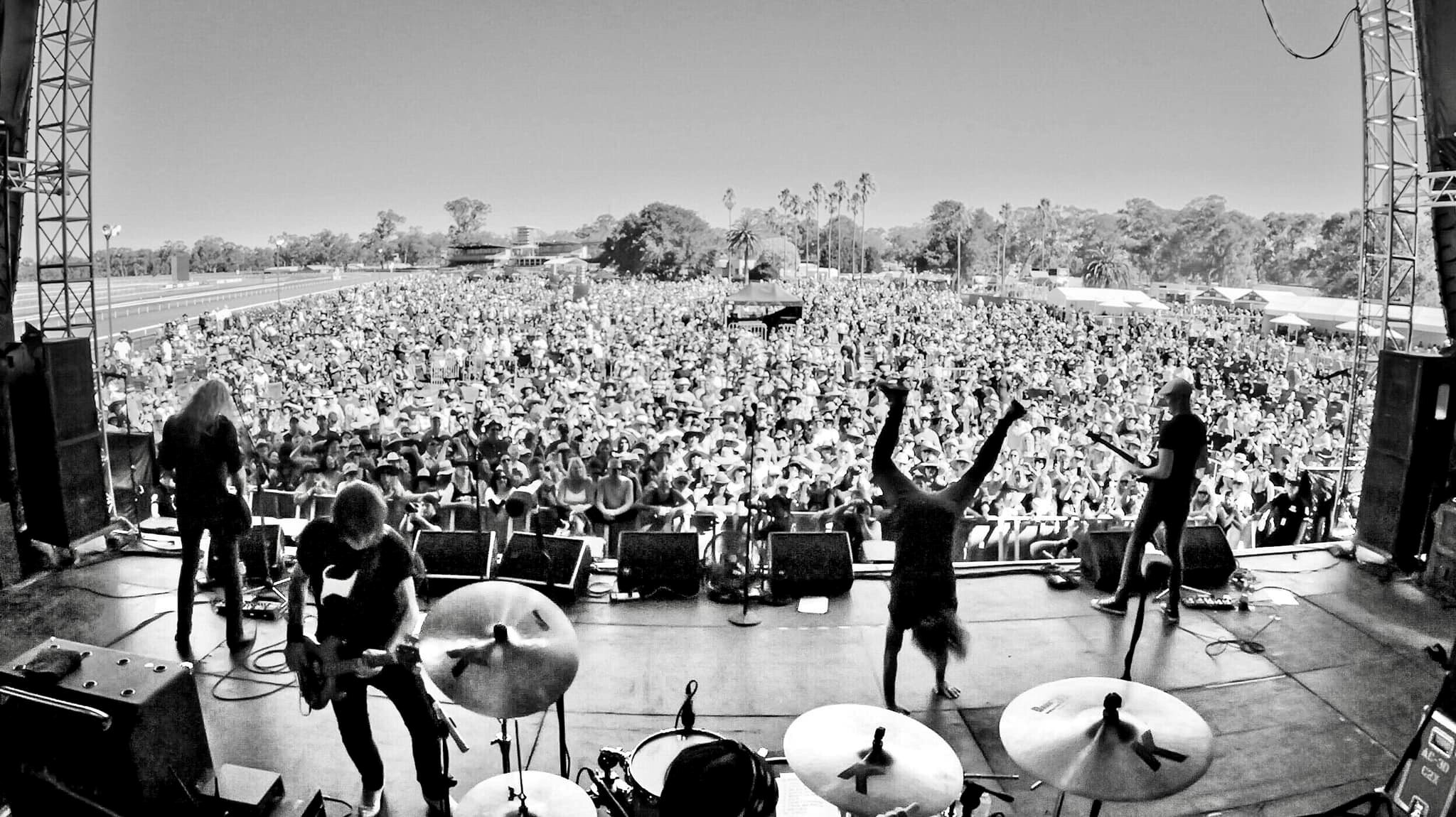 The Screaming Jets to headline huge 12-hour festival at Redcliffe